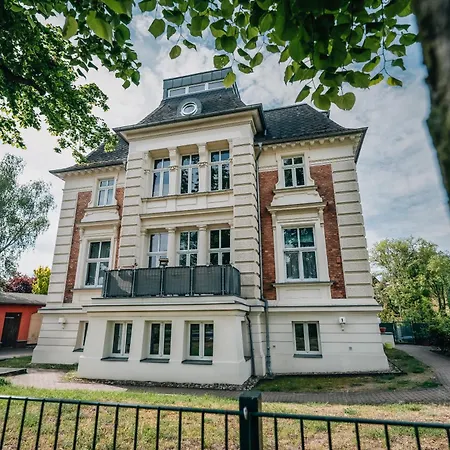 Apartament Helle In Bahnhofsnaehe Oranienburg